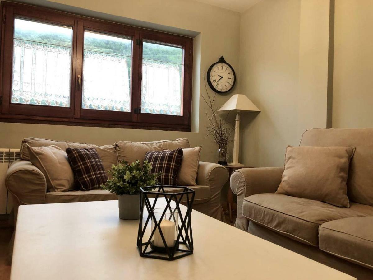 Acogedor Apartamento En El Corazon Del Valle Les Bordes Luaran gambar