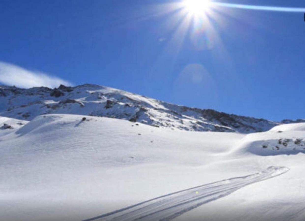 Acogedor Apartamento En El Corazon Del Valle Les Bordes Luaran gambar